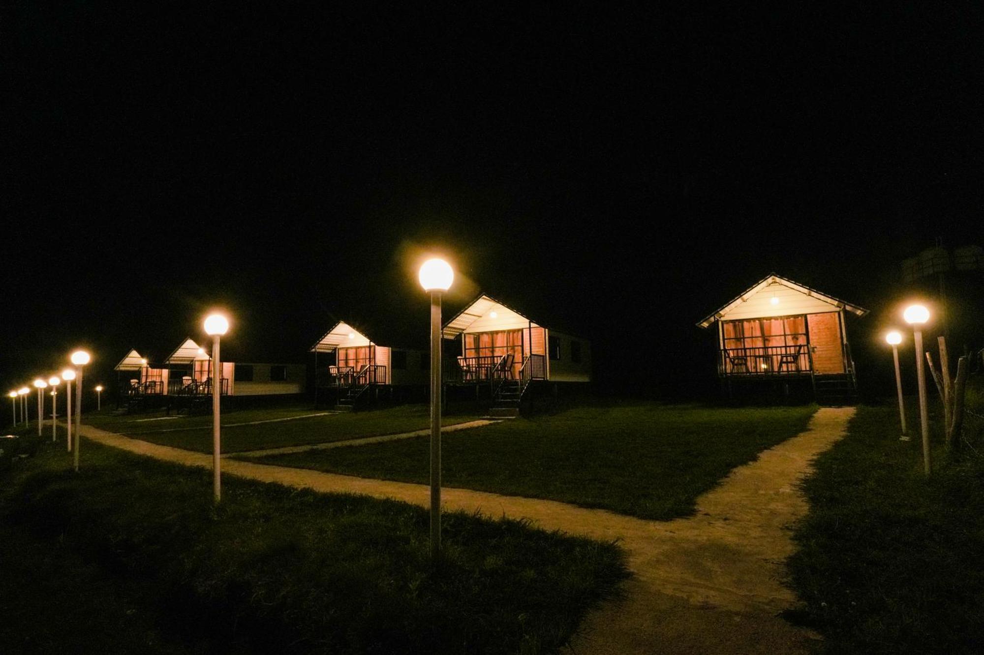The Hillside Cottages Kanatal Exterior photo