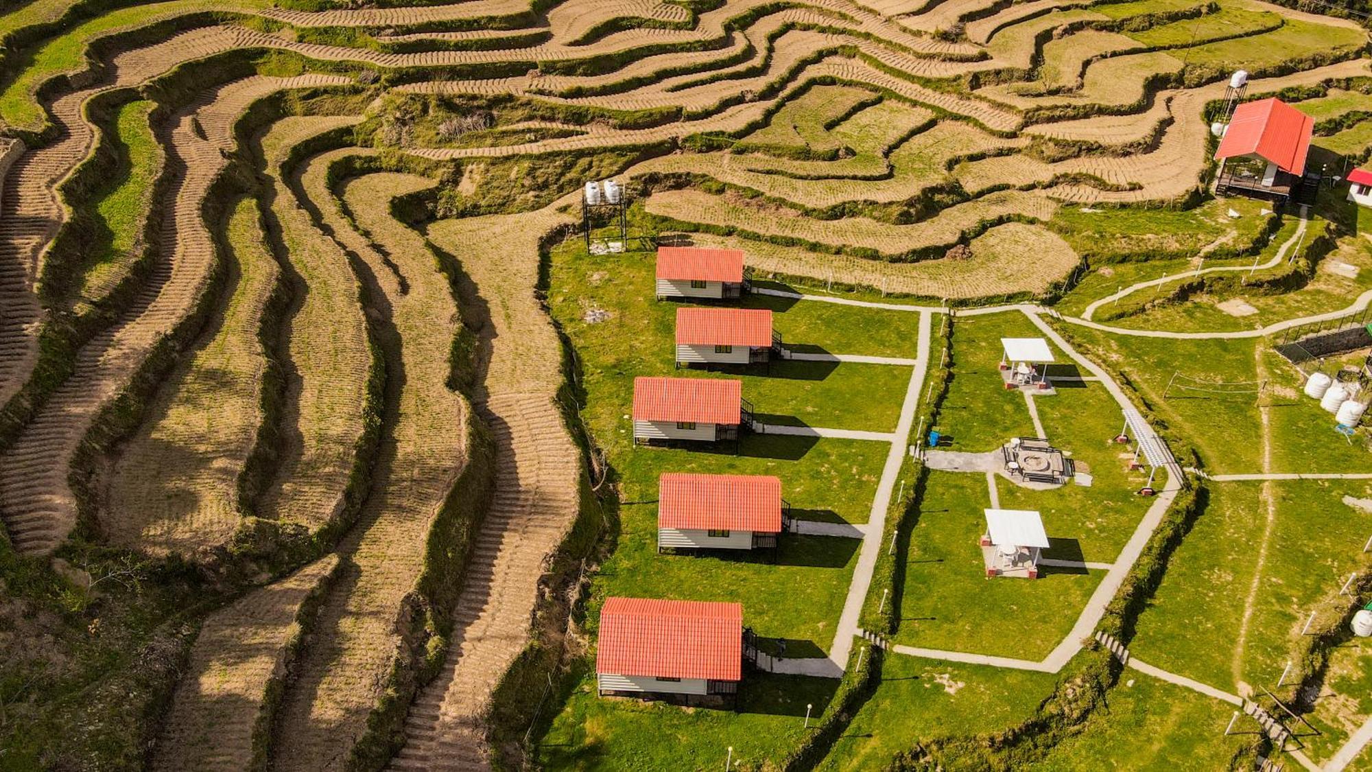 The Hillside Cottages Kanatal Exterior photo