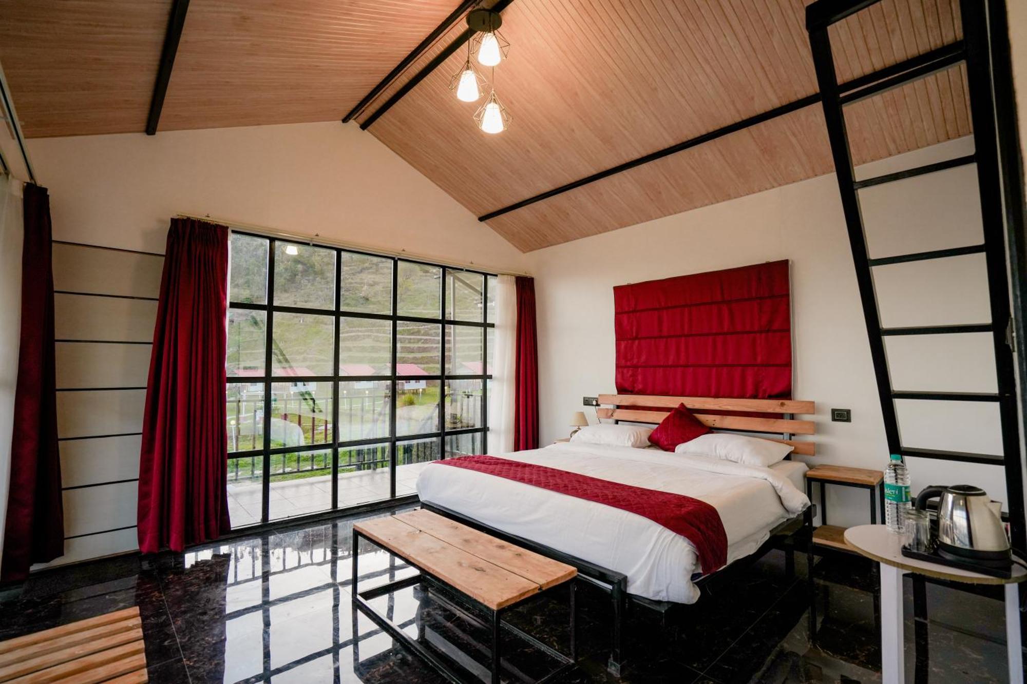 The Hillside Cottages Kanatal Exterior photo
