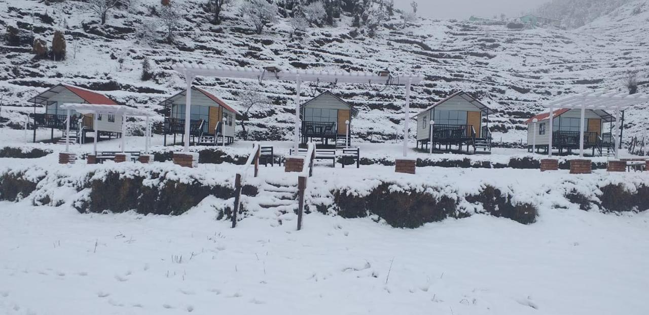 The Hillside Cottages Kanatal Exterior photo